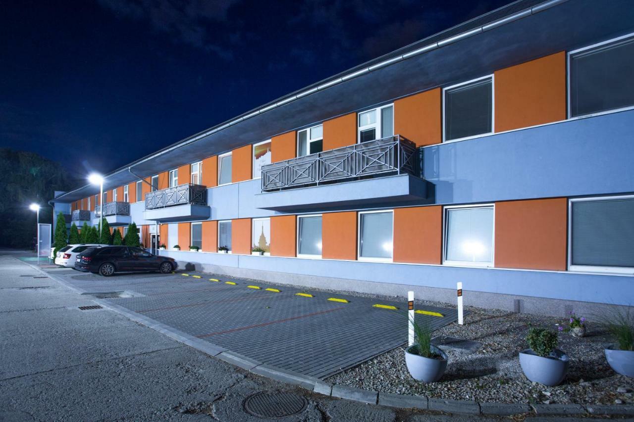 Agro Complex Apartments Nitra Exterior foto